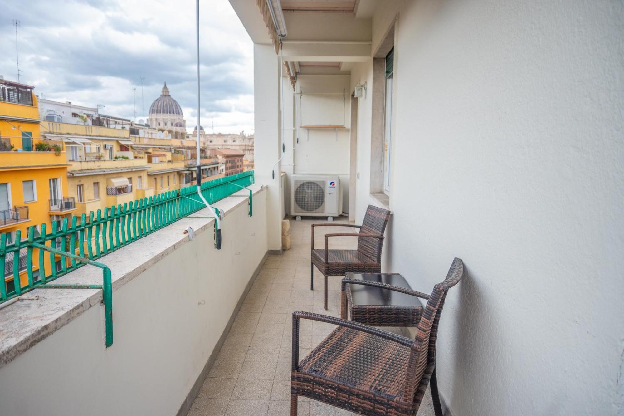 Families Apartment Rome Exterior photo